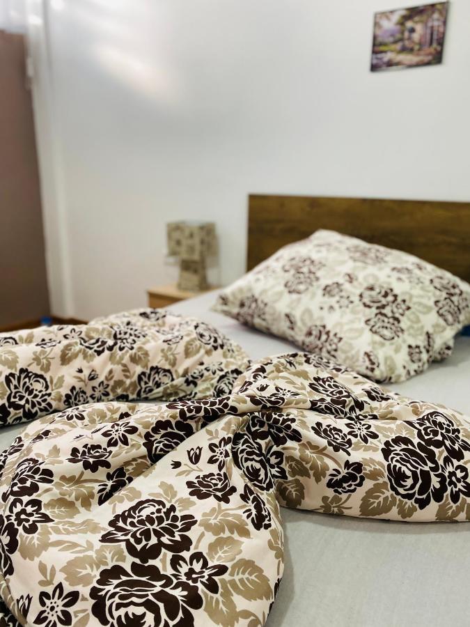 Rooms & Glamping Lana Haus Licko Petrovo Selo Exterior photo